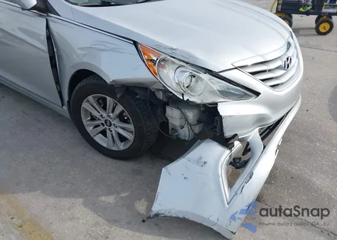 2013 Hyundai Sonata Gls z USA, uszkodzony, nr VIN 5NPEB4AC5DH551789